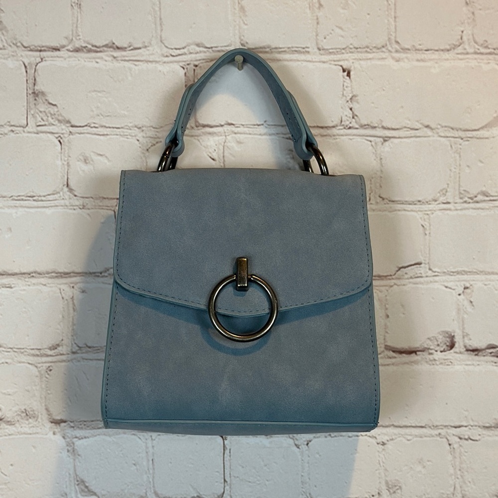 TARGET brand Universal Thread Goods Co. Faux Leather Small blue Purse‎ w/ strap